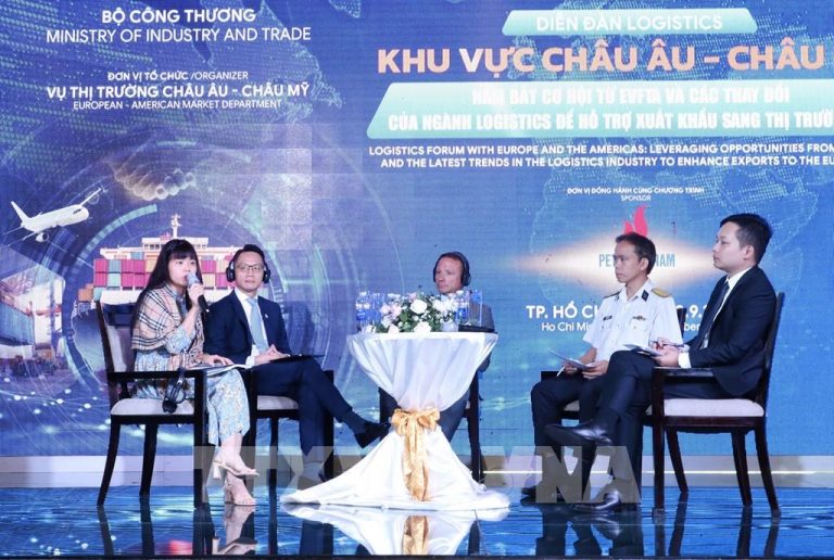 dien-dan-logistics-khu-vuc-chau-au-chau-my-1